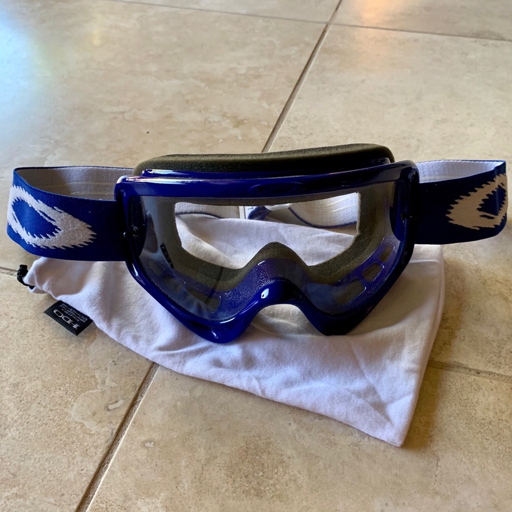 Blue Oakley MX O Frame Sand Goggles w/Extra Lenses